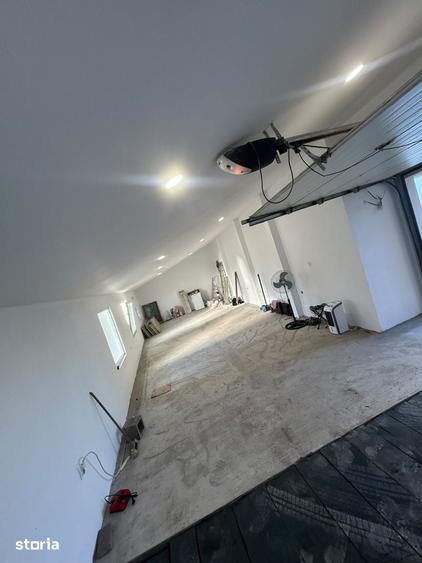 Casa individuala, decomanda, 6 camere, 180 mp ., teren 3 ari., zona d - 15