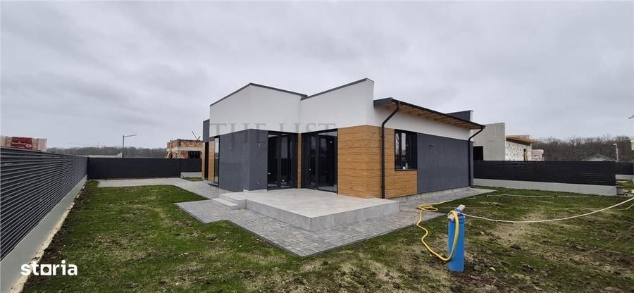 Casă cu 4 camere în Dumbrăveni