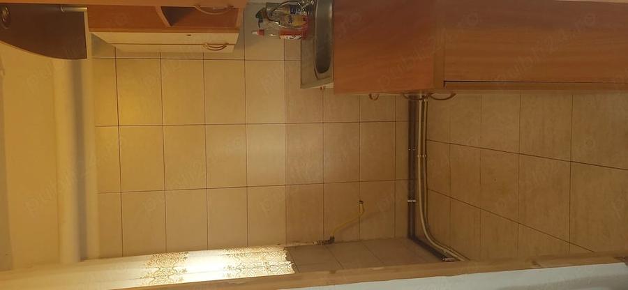 Apartament cu 2 camere nedecomandat în Central