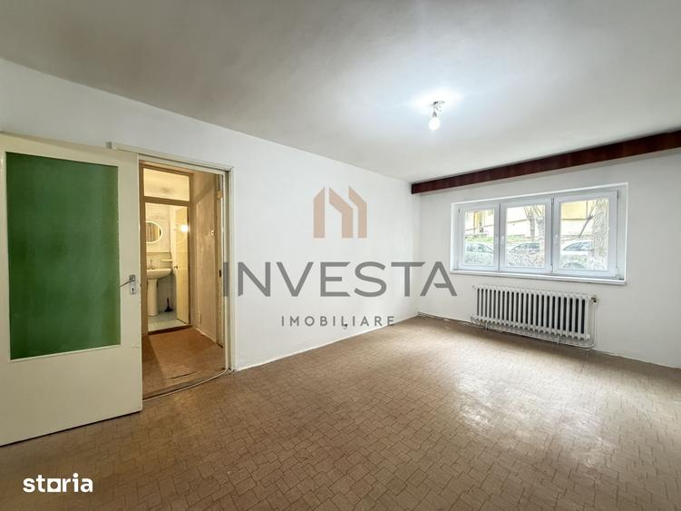 Apartament cu 3 camere decomandat în Zorilor