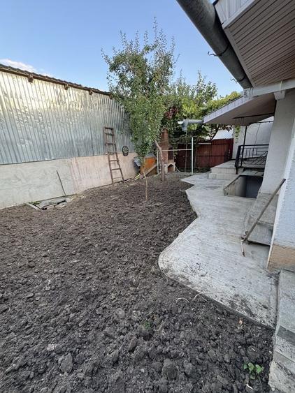 Casă cu 3 camere în Central