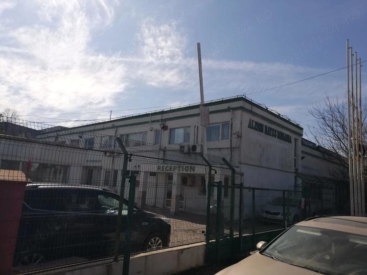 Spațiu comercial, de 1,100 mp, în Central