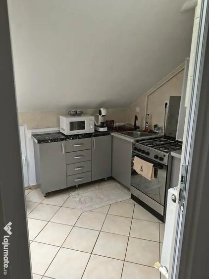 Apartament cu 2 camere decomandat în Burdujeni