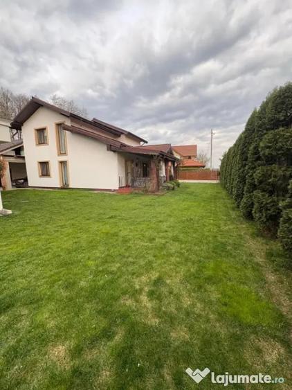 Casă cu 4 camere cu Teren 900 Mp în Satu Nou de Jos
