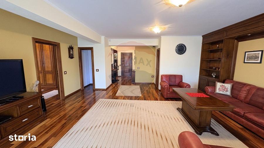 Apartament cu 3 camere în Central