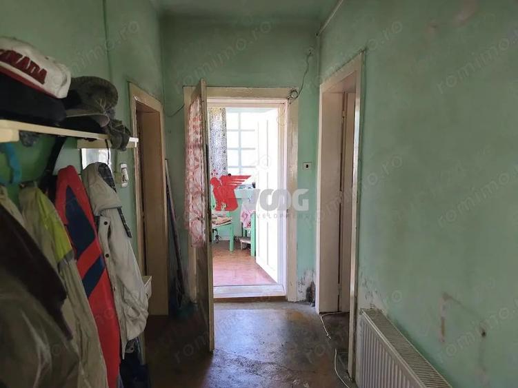Casă cu 2 camere cu Teren 392 Mp în Lunei