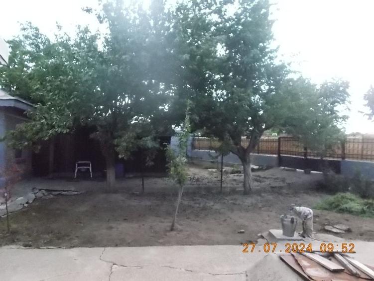 Casă cu 4 camere în Exterior Vest