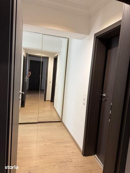 Apartament cu 4 camere în Drumul Taberei