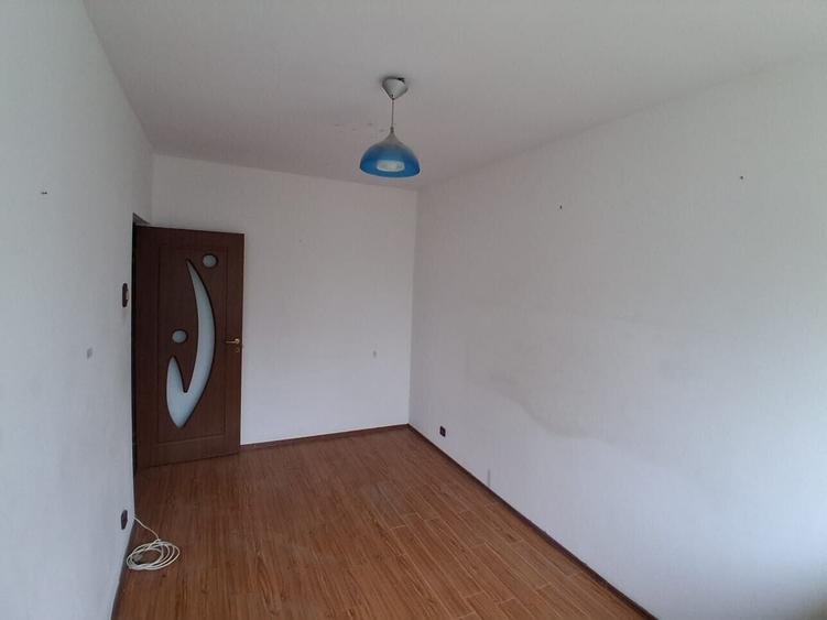Apartament cu 3 camere circular în Nord