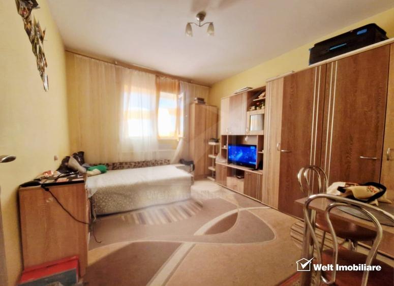 Garsonieră decomandată în Central