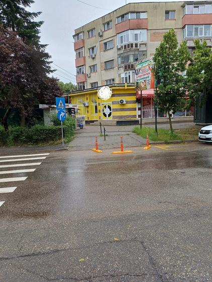 Spațiu comercial, de 81 mp, în Eremia