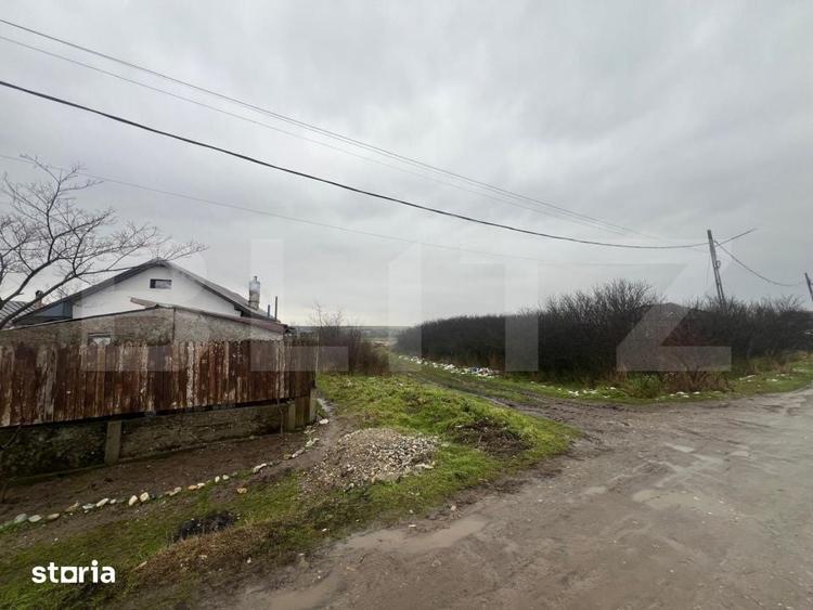 Teren de 2298 mp, în Robănești