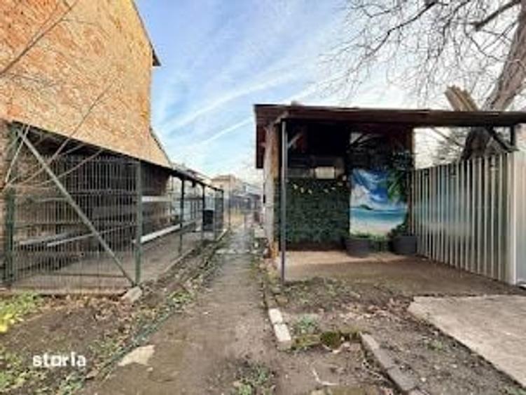 Casă cu 2 camere cu Teren 300 Mp în Nord