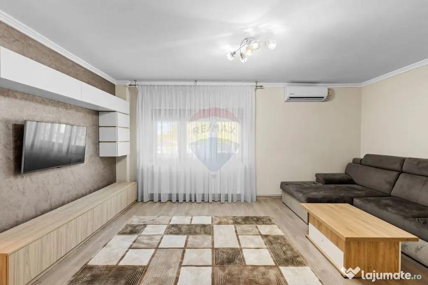 Apartament cu 3 camere semidecomandat în Micălaca