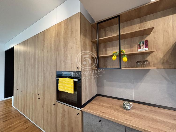 Apartament cu 2 camere semidecomandat în Tineretului