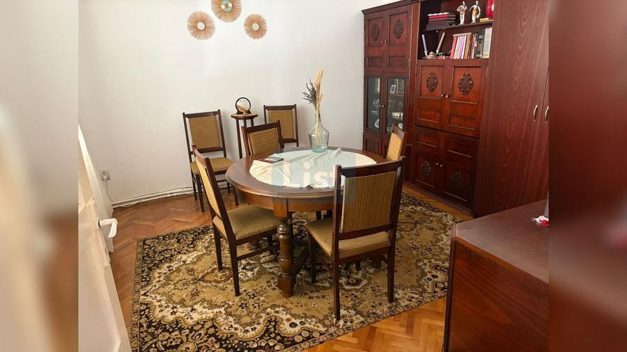 Duplex cu 2 camere cu Canalizare în Sud
