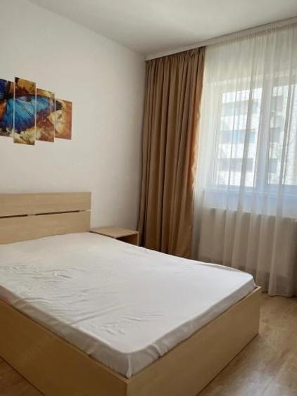Apartament cu 2 camere semidecomandat în Dristor