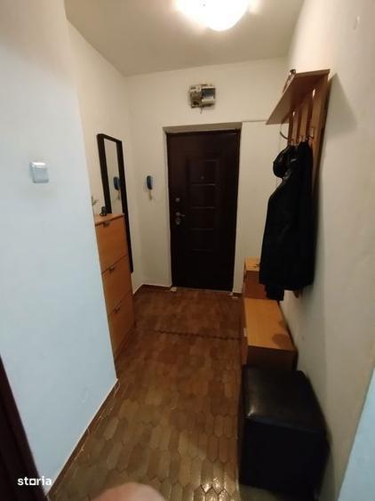 Apartament cu 3 camere în Dobroești