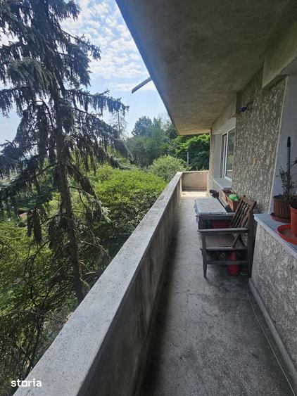 Apartament cu 4 camere în Central