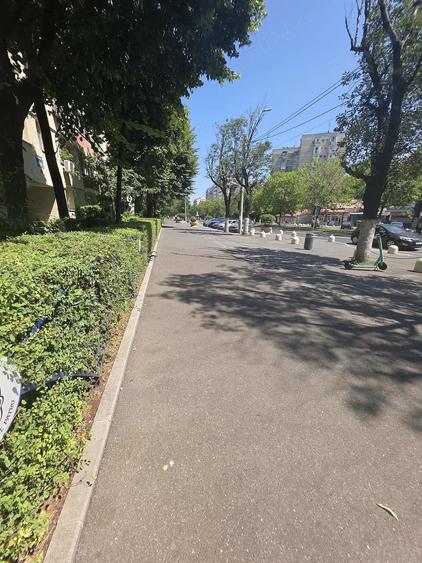 Spațiu comercial, de 64 mp, în Alexandru Obregia