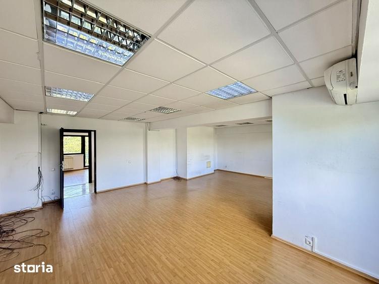 Apartament cu 4 camere decomandat în Centrul Civic