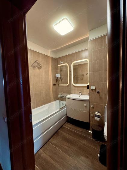 Apartament cu 3 camere decomandat în Snagov