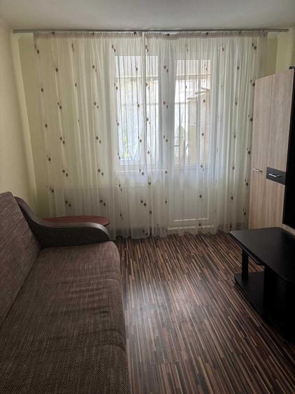 Garsonieră decomandată în Mărăței