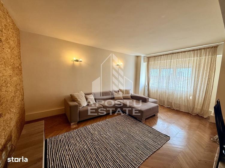 Apartament cu 3 camere decomandat în Dumbrăvița