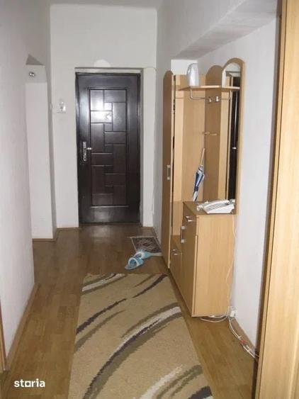 Apartament cu 2 camere decomandat în Mureșeni