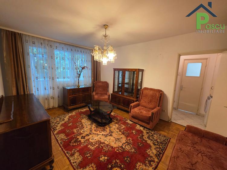 Apartament cu 2 camere semidecomandat în Eroii Revoluției