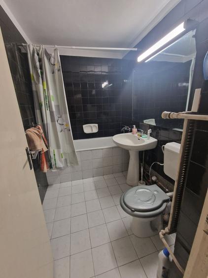 Inchiriez apartament 1 camera - fara centrala proprie - de la proprietar- pentru studenti - Zorilor - 7