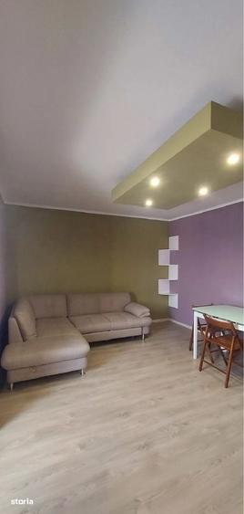 Apartament cu 3 camere decomandat în Alexandru cel Bun