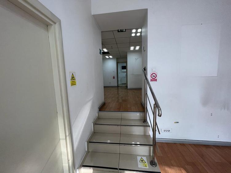 Inchiriez spatiu comercial zona Ultracentrala - ID:RH-32999 - 1