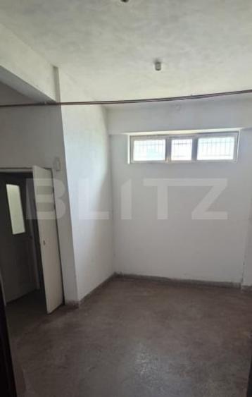 Spațiu comercial, de 165 mp, în Victoria
