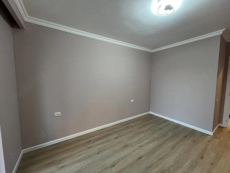 Apartament cu 3 camere decomandat în Florești