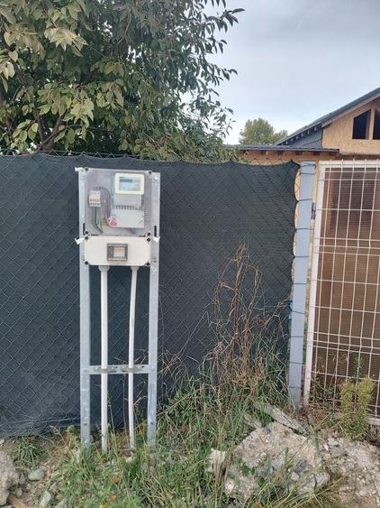 Casă cu 3 camere în Bujoreni