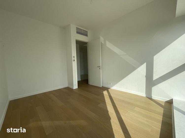 Apartament cu 2 camere semidecomandat în Tei