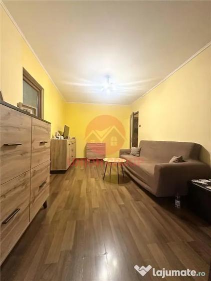 Apartament cu 2 camere semidecomandat în Casa de Cultură