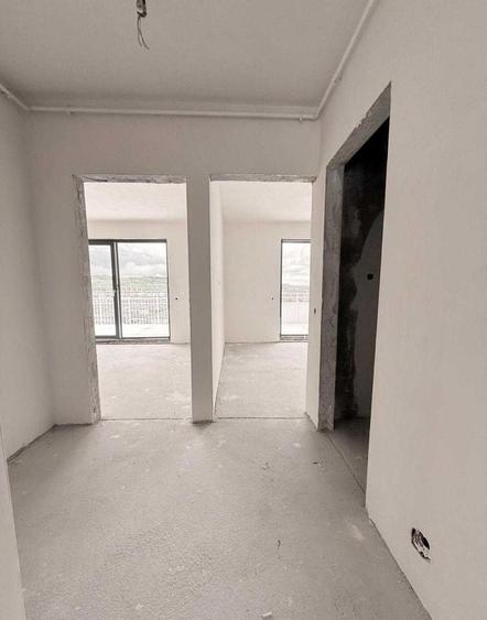 Apartament tip penthouse | 3 camere | 2 băi | terasă 106mp | Eroilor - 4