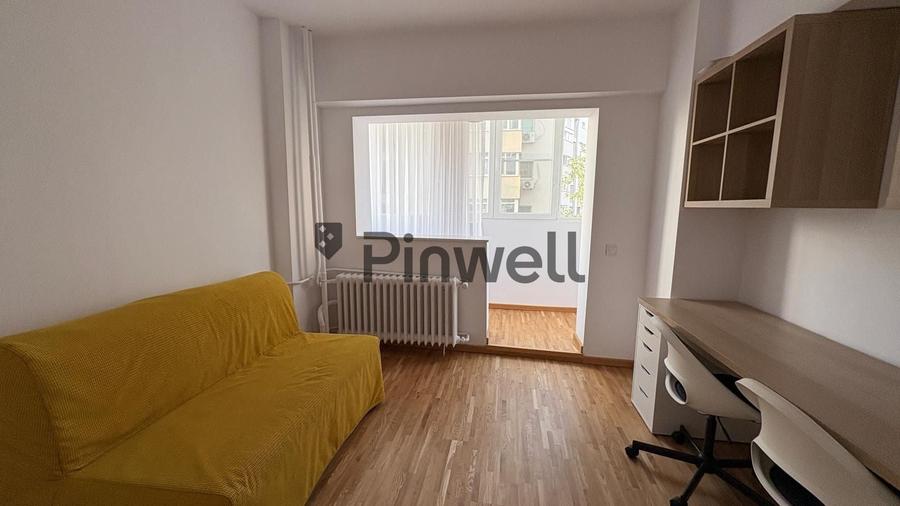 Apartament cu 5 camere decomandat, mobilat în Mihai Bravu