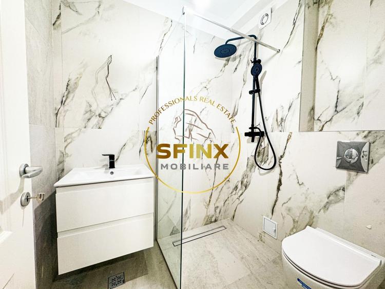 Apartament cu 3 camere semidecomandat în Obor