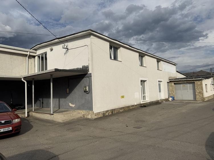 Spațiu comercial, de 350 mp, în Fălticeni
