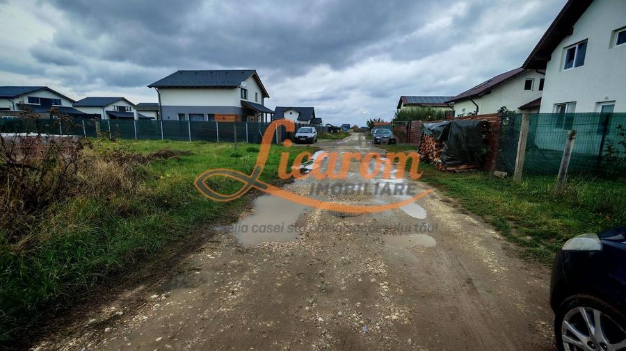 Teren agricol intravilan de 500 mp, în Cristian