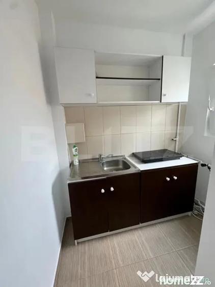 Garsonieră decomandată în Zorilor