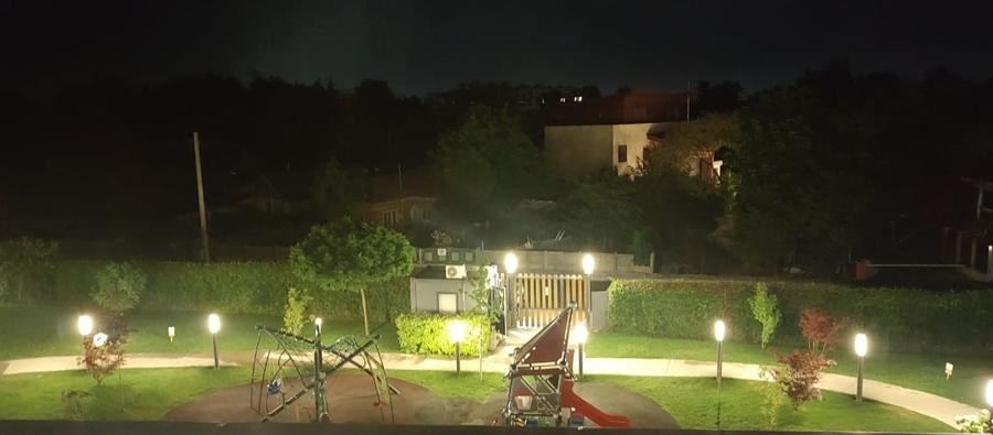 Apartament cu 3 camere decomandat, mobilat în Iancu Nicolae