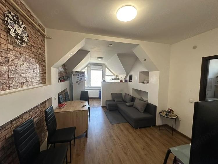 Apartament cu 3 camere decomandat în Ultracentral