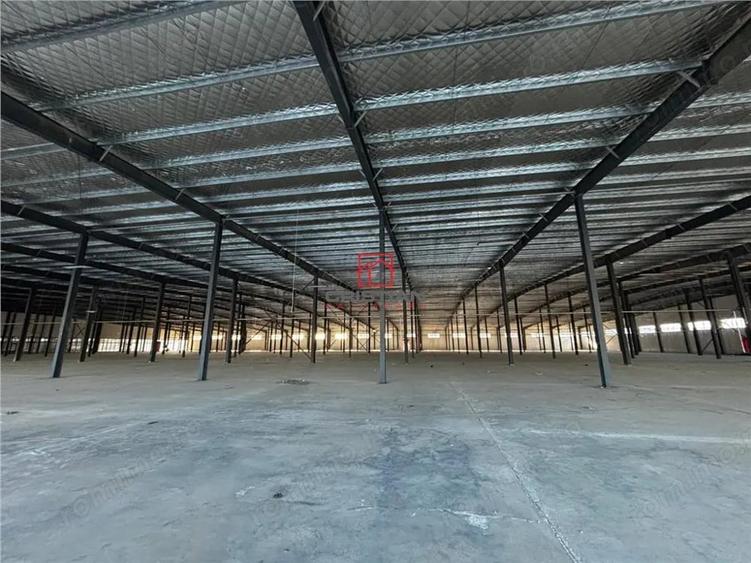 Spațiu comercial, de 2,000 mp, în Afumați