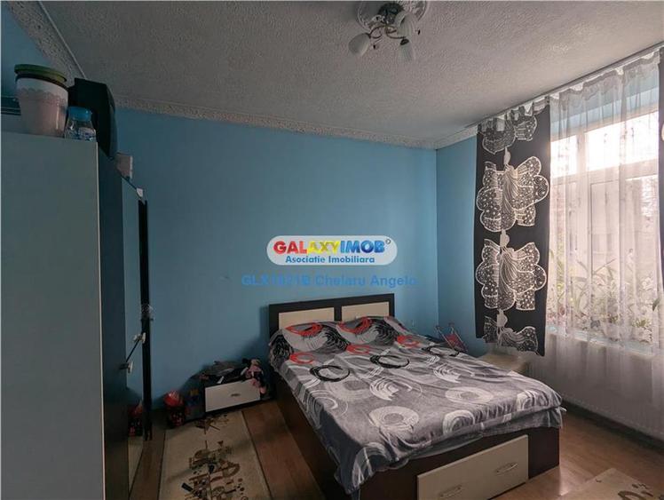 Apartament cu 6 camere decomandat în Unirii