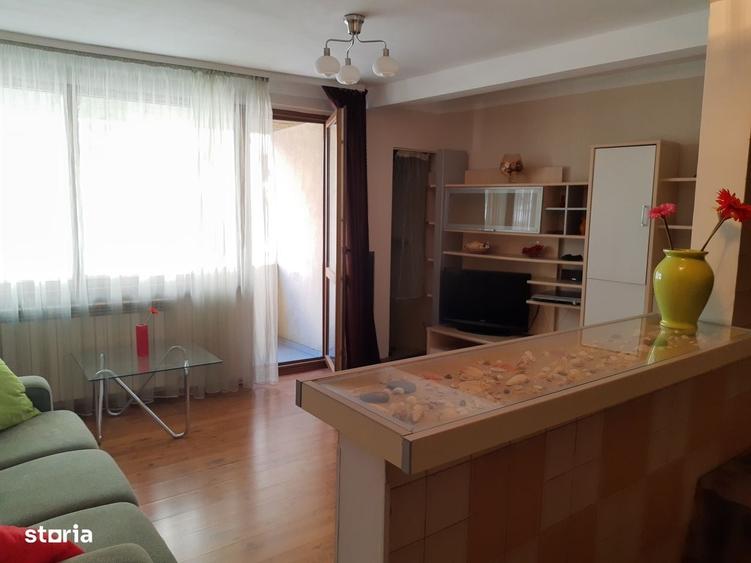 Apartament cu 2 camere în Calea Victoriei