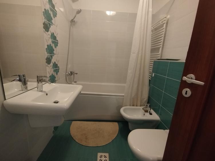 Apartament 4 camere in Andrei Muresanu - 2